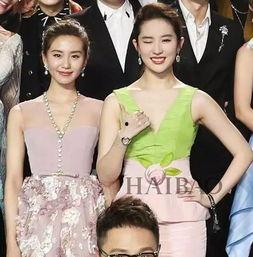 女明星合影角度分析,女明星合影角度揭秘